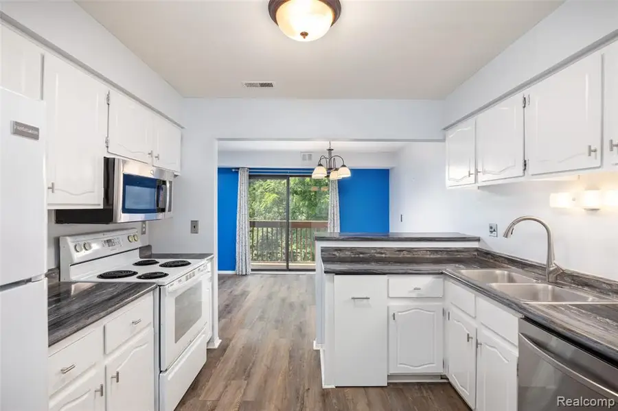 1693 Riverside #3, Rochester Hills, MI 48309 - #3