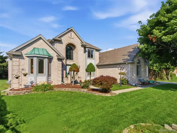 48507 Montelepre, Utica, MI 48315