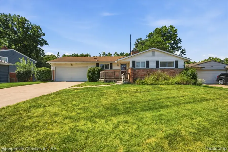 594 Provincetown, Auburn Hills, MI 48326 - #3