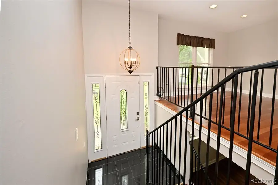 2939 Winter, Troy, MI 48083 - #3