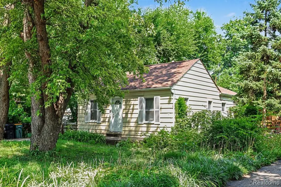 21408 Collingham, Farmington, MI 48336 - #3