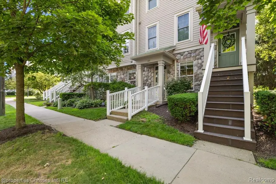 185 Hamilton, Plymouth, MI  - #2