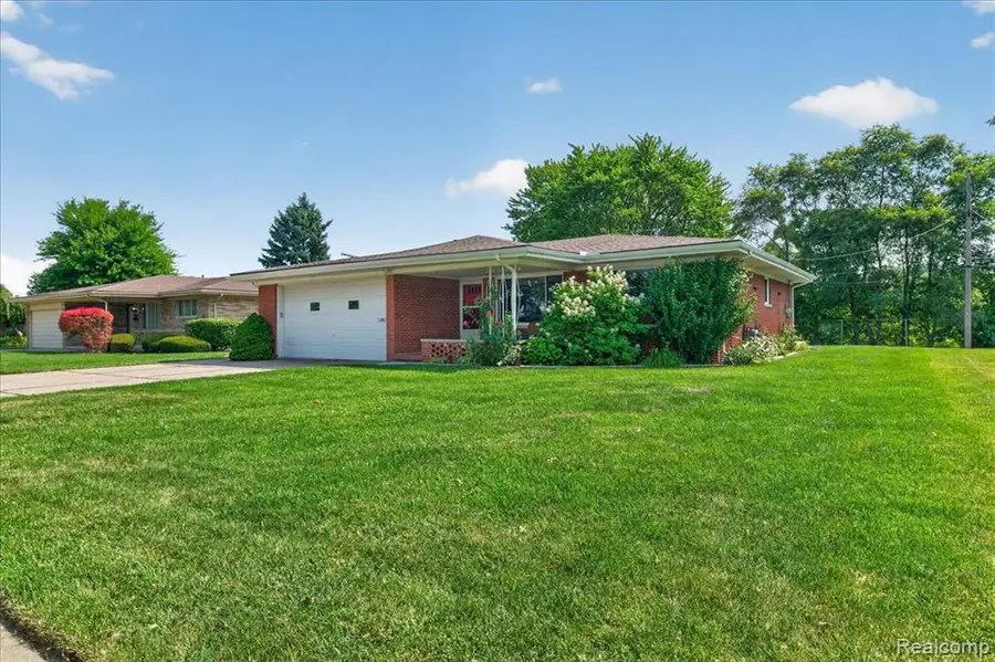 34452 Esper, Sterling Heights, MI 48312 - #3