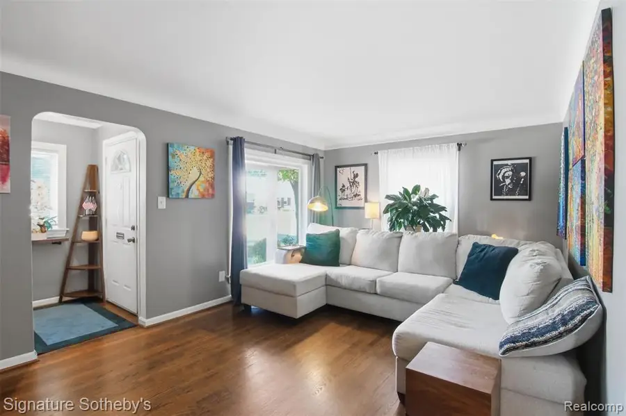 1268 Brys, Grosse Pointe, MI 48236 - #2