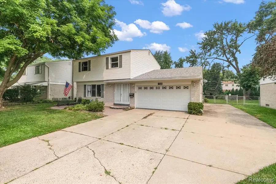11225 Alwardt, Sterling Heights, MI 48313 - #3