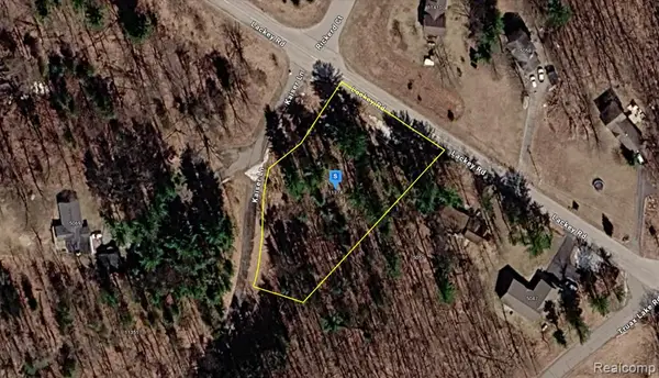 11374 Kaiser, Williamsburg, MI 49690