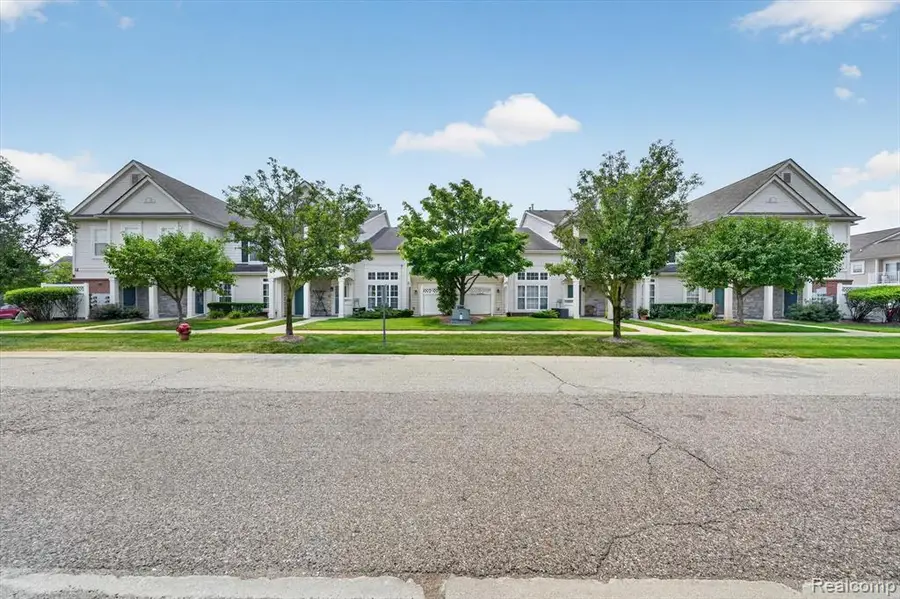 12106 Addington, Walled Lake, MI 48390 - #2