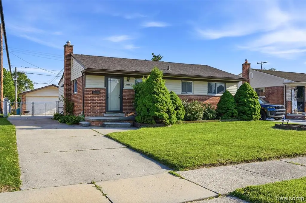 17968 Summer, Fraser, MI 48026 - #1