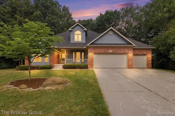 10261 Coachman, Davison, MI 48423