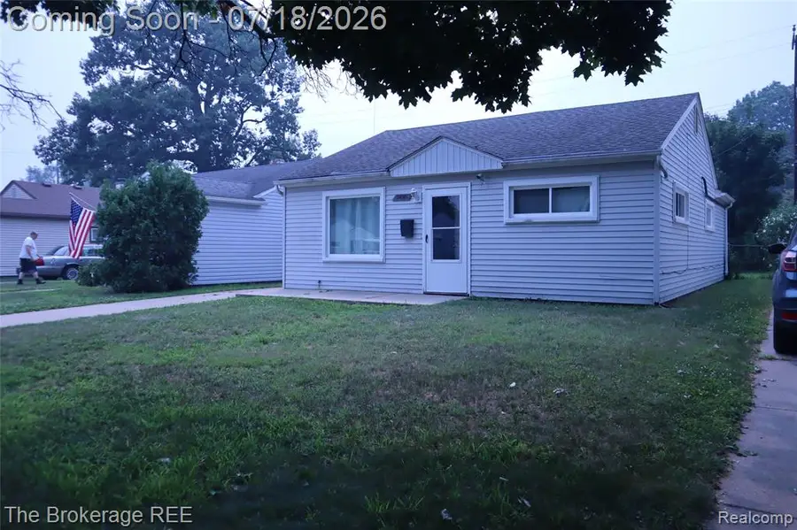34861 John, Wayne, MI 48184 - #2