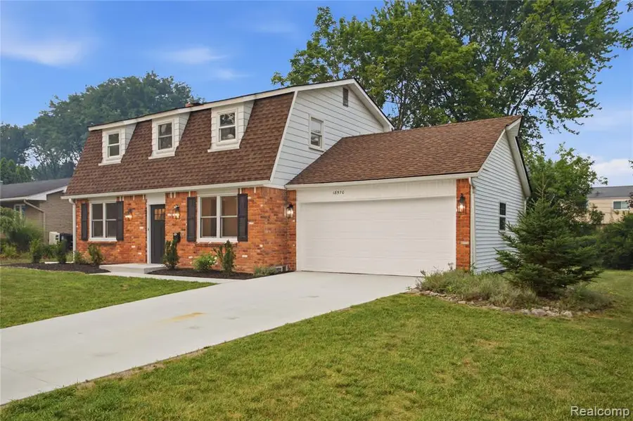 18570 Parklane, Livonia, MI 48152 - #3