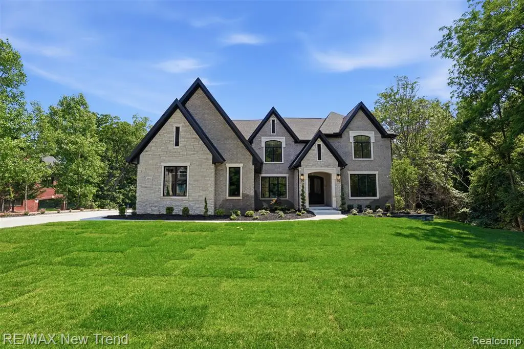 28943 Wintergreen, Farmington Hills, MI 48331 - #1