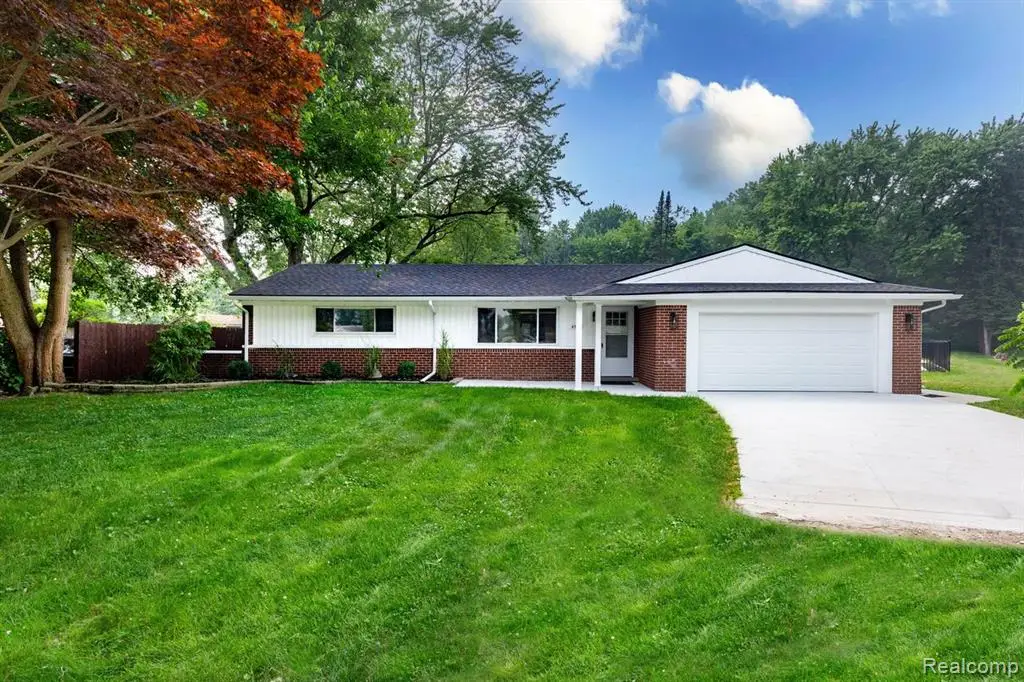 45471 Abington, Macomb, MI 48042 - #1