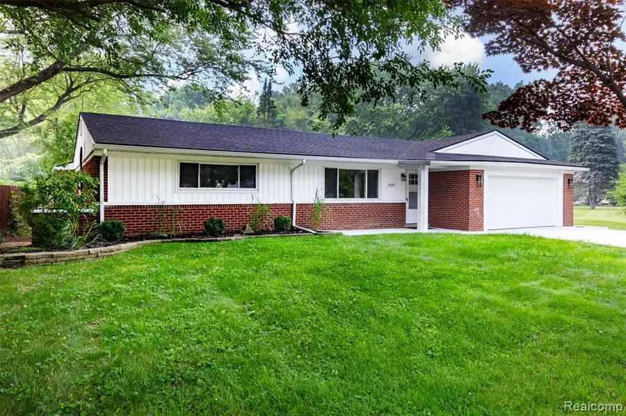 45471 Abington, Macomb, MI 48042 - #2