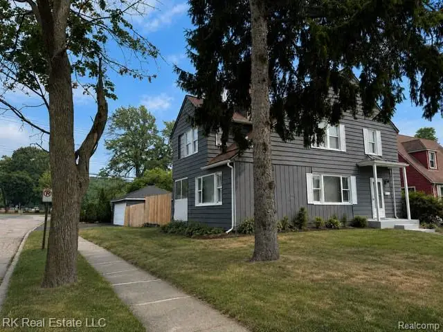 890 Spence, Pontiac, MI 48340 - #2
