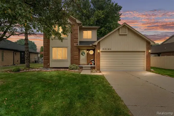 42161 Schoenherr, Sterling Heights, MI 48313