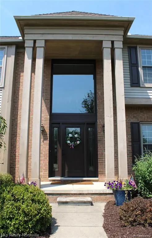 48172 Royal Pointe, Canton, MI 48187 - #2