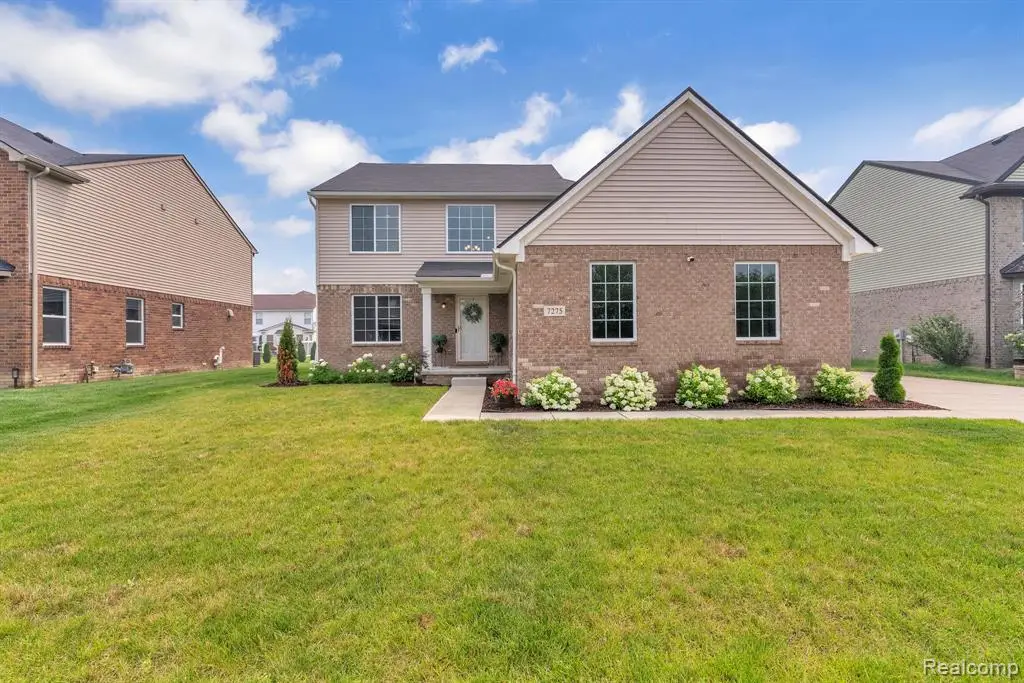 7275 Castell, Belleville, MI 48111 - #1