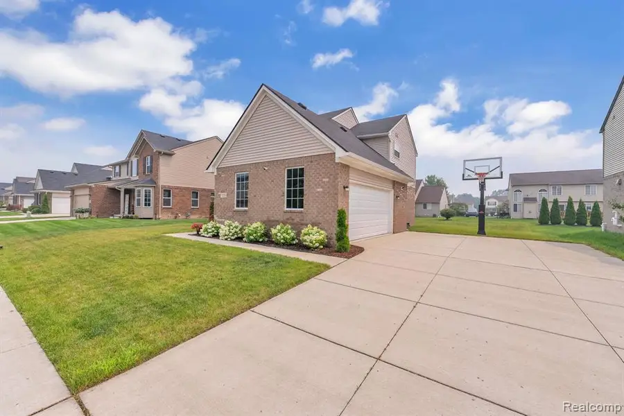 7275 Castell, Belleville, MI 48111 - #3