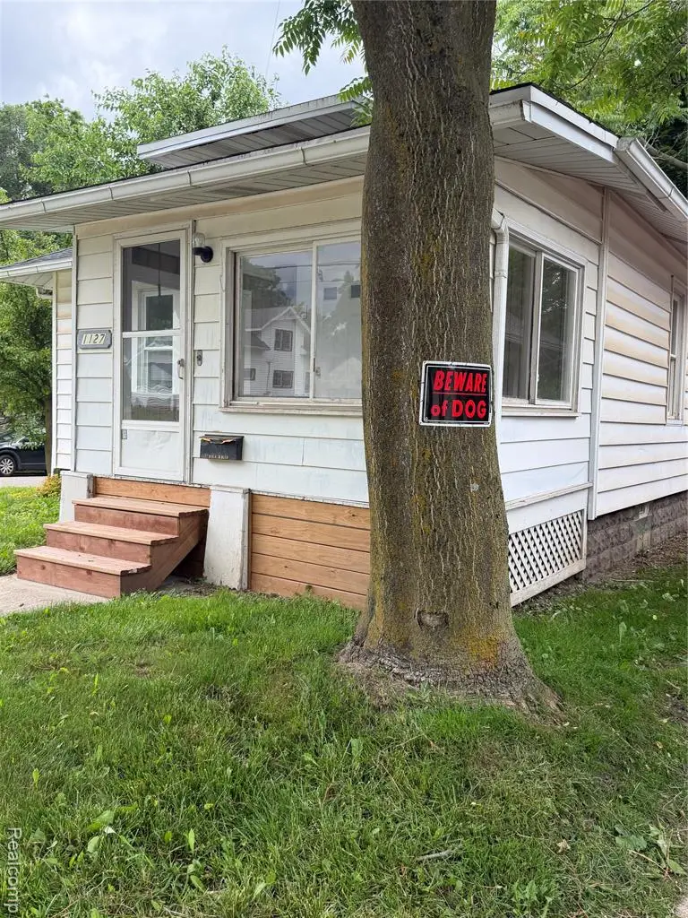 1127 N Martin Luther King Jr., Lansing, MI 48915 - #2