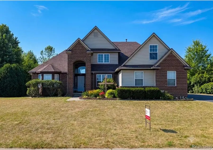 7157 Westminster, Grand Blanc, MI 48439 - #2