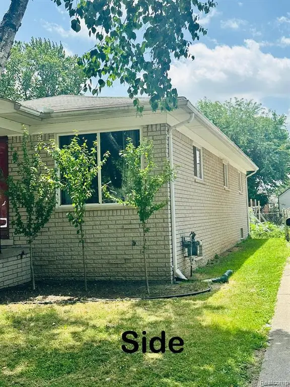 7290 Wiegand, Center Line, MI 48015 - #3