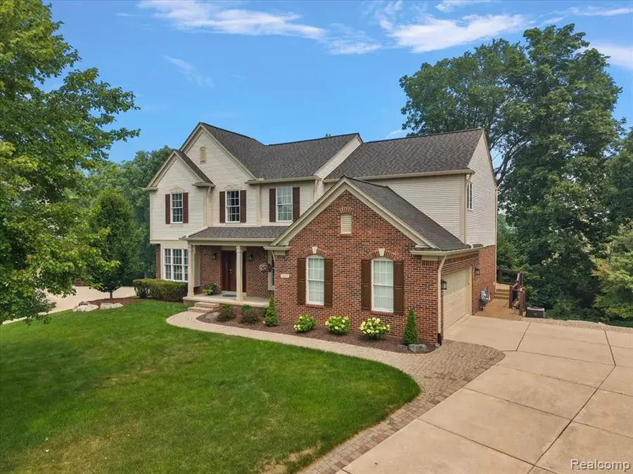 1885 Avon Glen, Lake Orion, MI 48360 - #3
