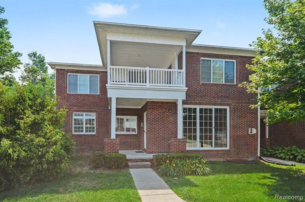 6996 Boulder Pointe, Washington, MI 48094 - #1