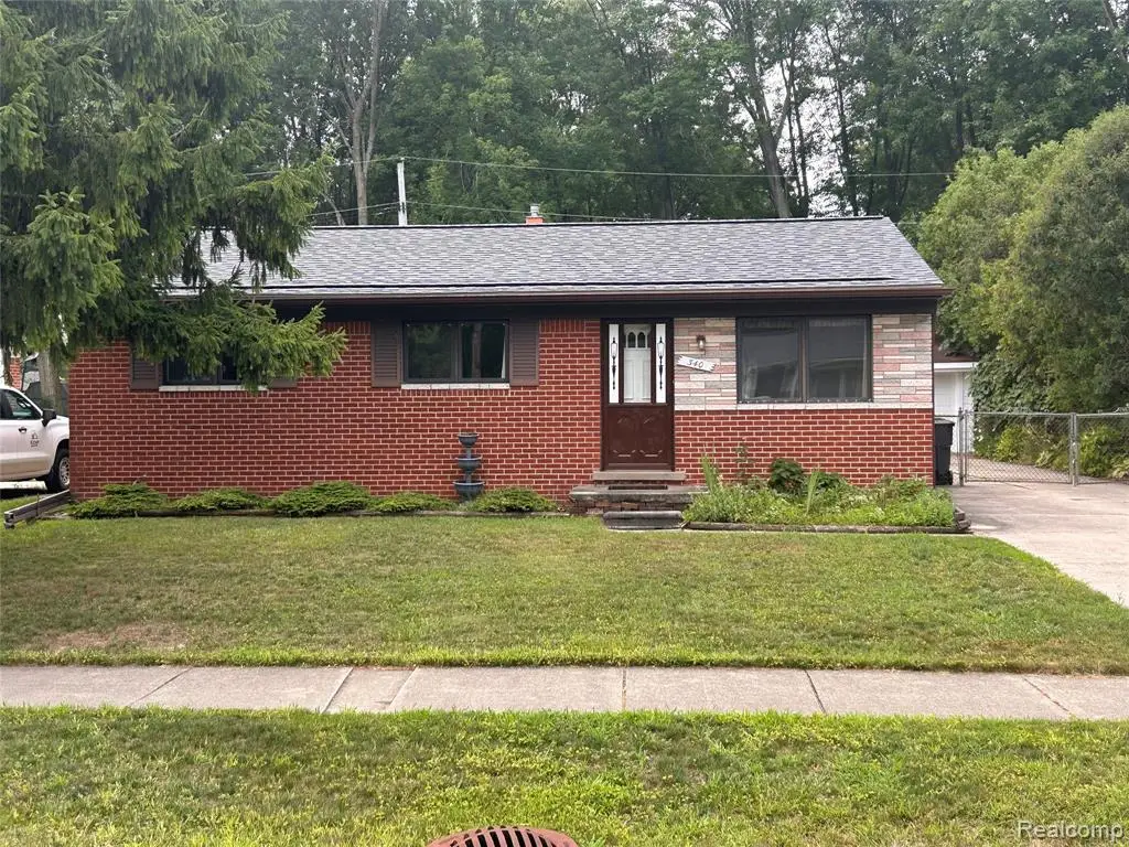 340 Trombley, Troy, MI 48083 - #1