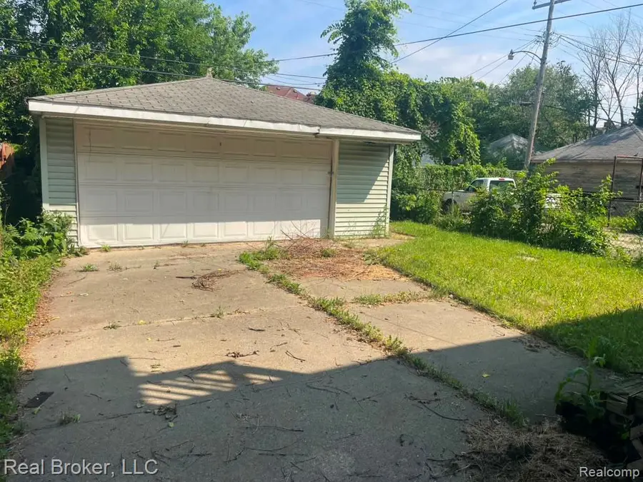 3002 Lawrence, Detroit, MI 48206 - #3