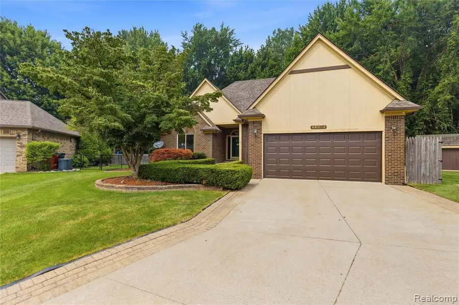 48053 Mill Creek, New Baltimore, MI 48047 - #2