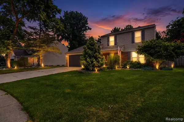 50309 Bellaire, New Baltimore, MI 48047