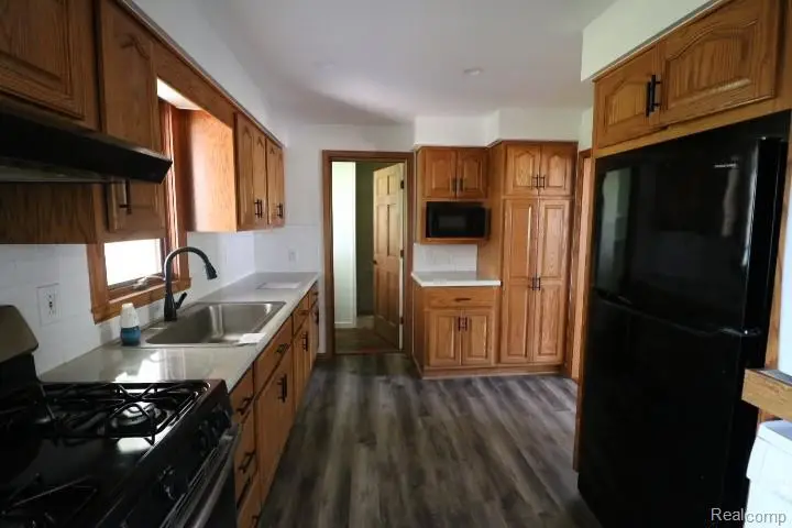 117 E Main, Otisville, MI 48463 - #2