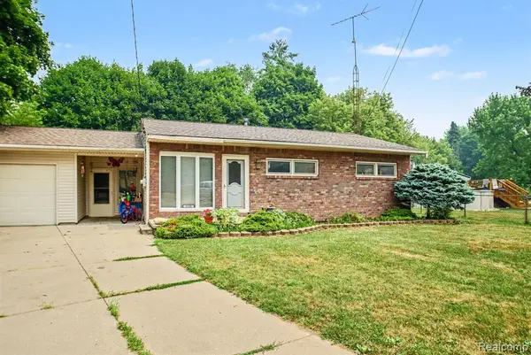 4425 Crampton, Flint, MI 48506