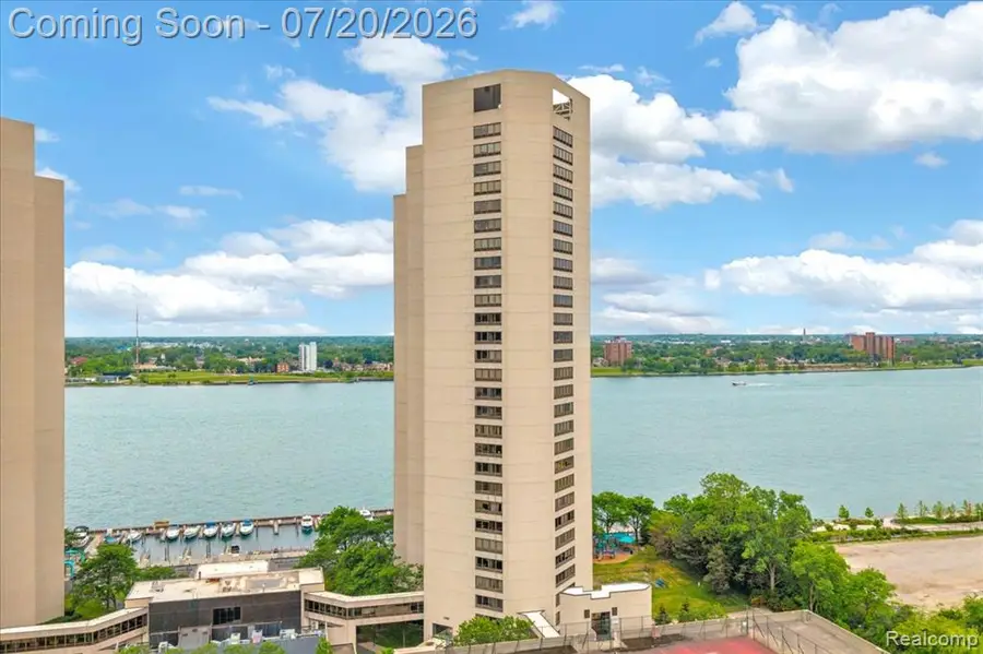 1001 W Jefferson #13B, Detroit, MI 48226 - #2