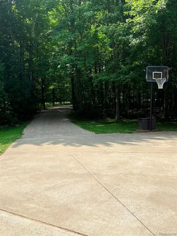 2159 E Bevens, Caro, MI 48723 - #3