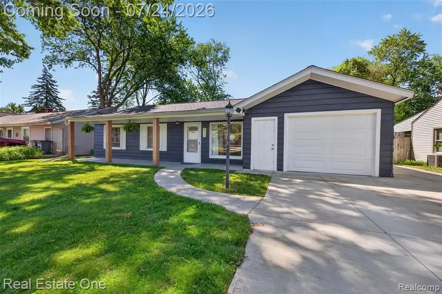 2966 James, Auburn Hills, MI 48326 - #2