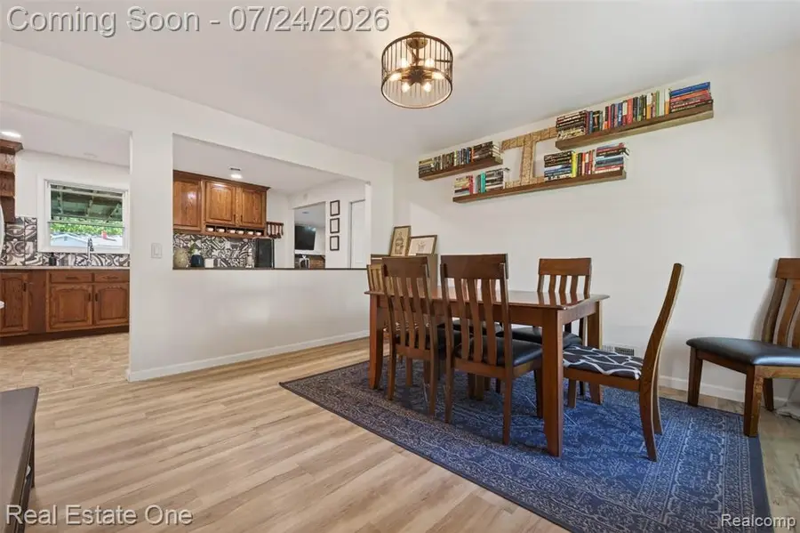 2966 James, Auburn Hills, MI 48326 - #3