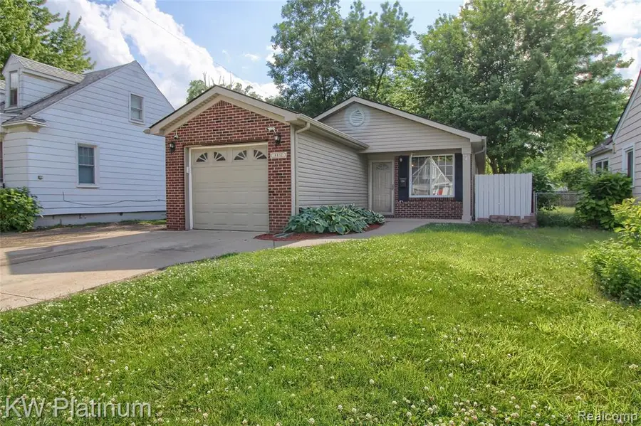 4452 Croissant, Dearborn Heights, MI 48125 - #2
