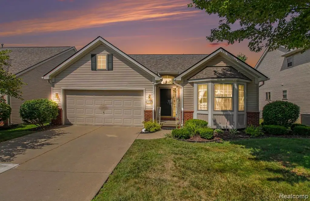 4442 Maple Creek #23, Grand Blanc, MI 48439 - #1