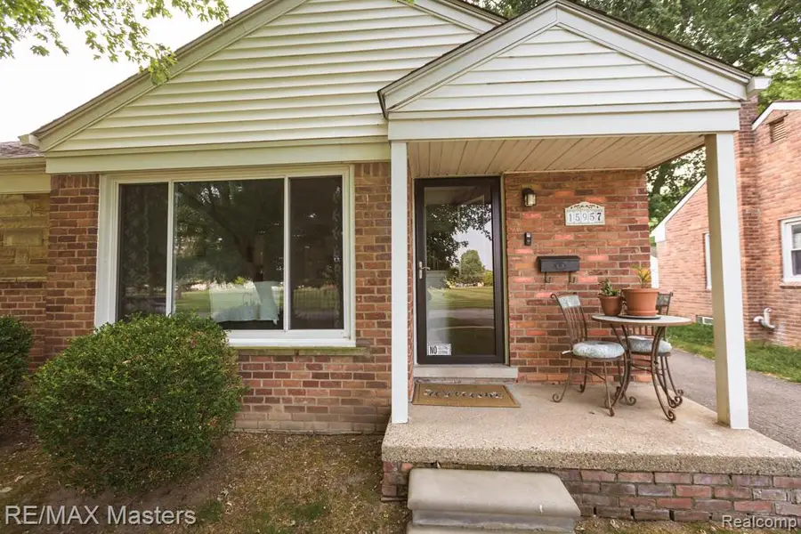 15957 Fox, Redford, MI 48239 - #2