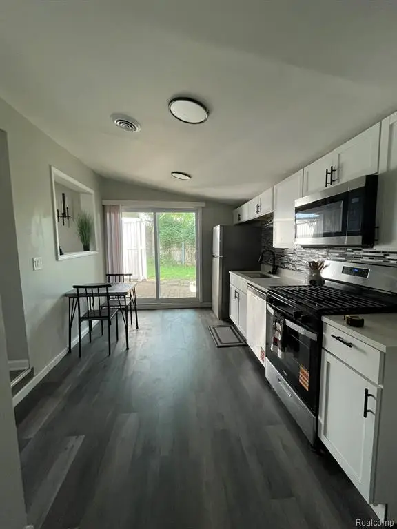 427 Wabash, Milan, MI 48160 - #2