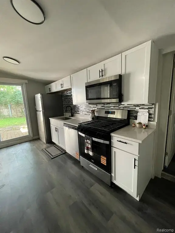 427 Wabash, Milan, MI 48160 - #3