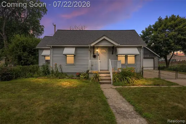 1759 E Elza, Hazel Park, MI 48030