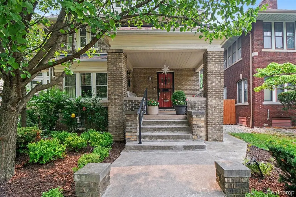 1485 Chicago, Detroit, MI 48206 - #1