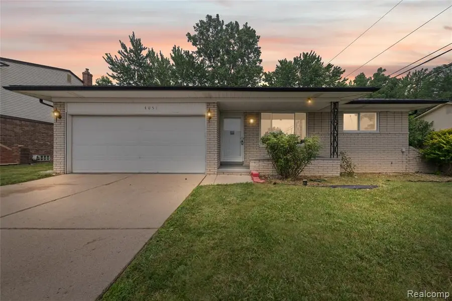 4051 Dickson, Sterling Heights, MI 48310 - #3