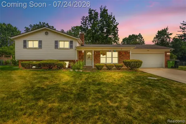 5108 Shelbyshire, Utica, MI 48316