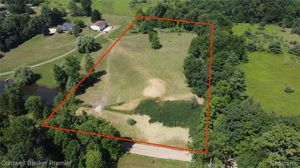 3975 Hagerman, Leonard, MI 48367 - #1
