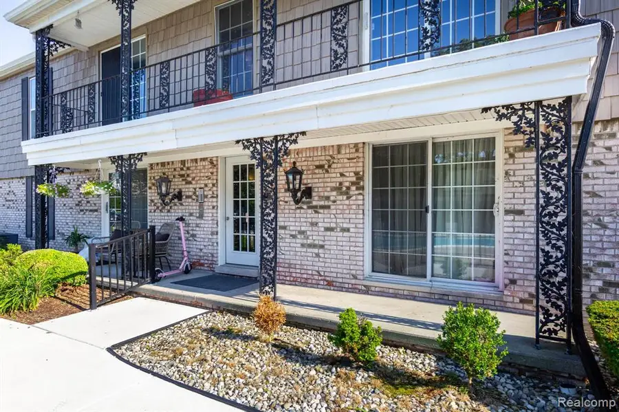 24360 East River #36, Grosse Ile, MI 48138 - #3