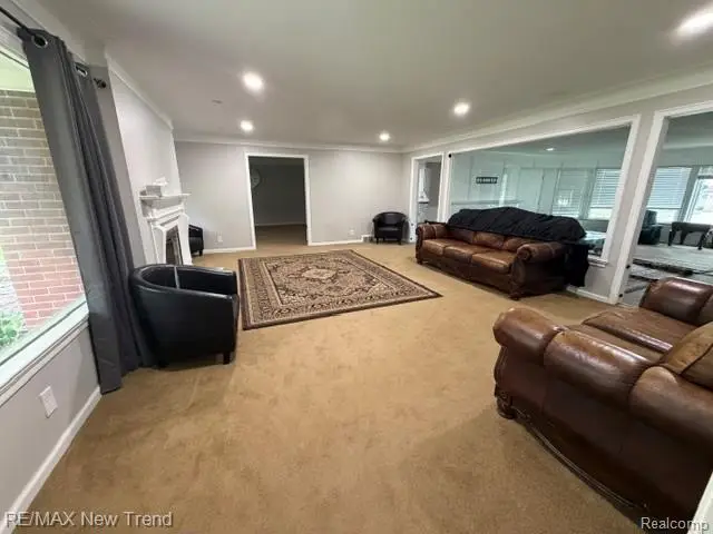 272 Beech Daly, Inkster, MI 48141 - #3